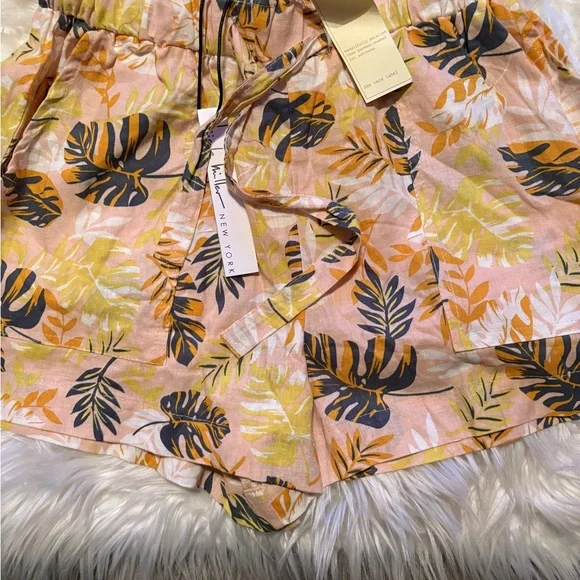 Tropical Leaf Print Linen Tank and Shorts Set - Picture 4 of 4